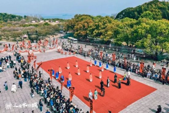 周末去哪玩？长三角这些影视基地让你过足戏瘾(图3)