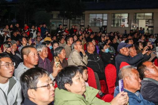 乡村振兴题材电影《青塘》首映 见证吕梁传统村落产业蝶变(图3)