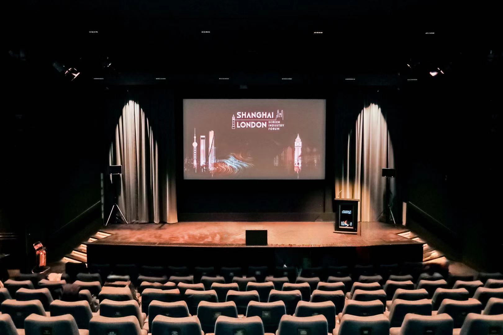 爱奇艺出品犯罪动作电影《捕风追影》定档8月16日上映 成龙梁家辉两大阵营开启警匪对决