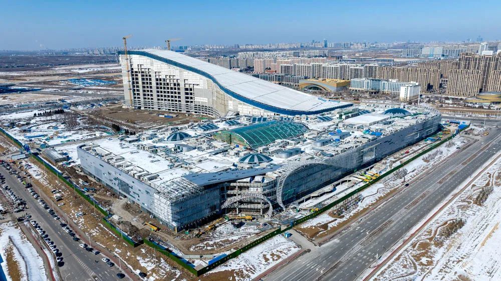 “超级娱乐空间”战略深化业务协同赋能非票收入
