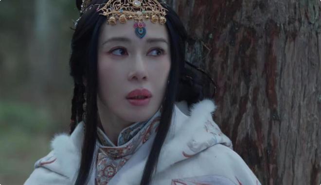 岁月不败真美人！《藏海传》余男亮相告诉你啥叫影视圈顶级美(图18)