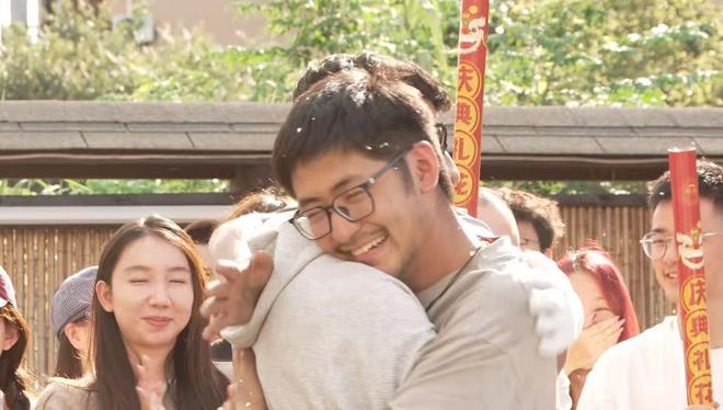 影视飓风创始人荒岛求生100小时：300万成本去年营收破亿被疑模仿“野兽先生”